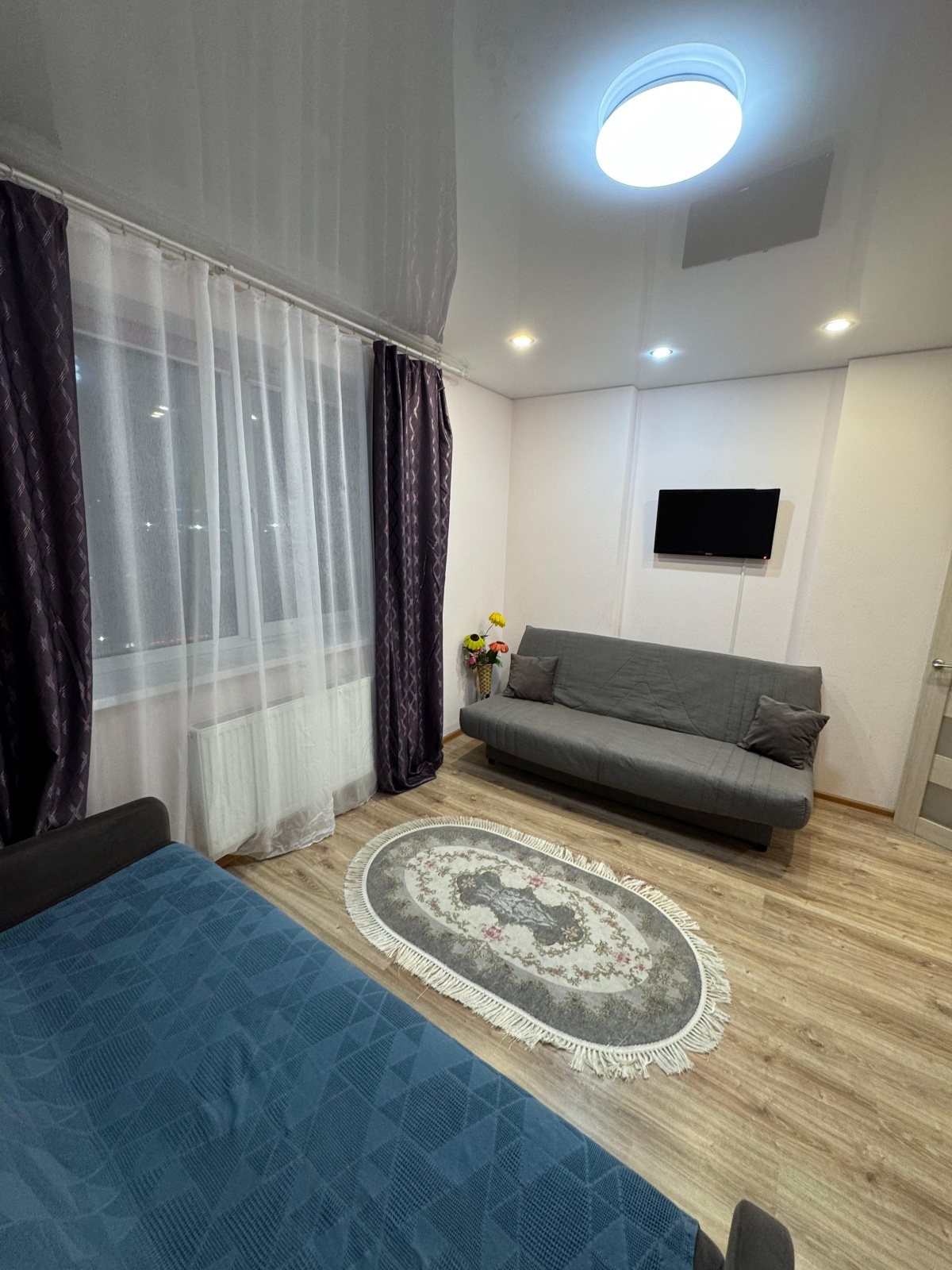 Apartments by Xasanov 2-ком.квартира на Мелик Карамова 4