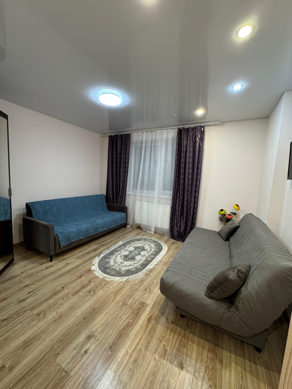 Apartments by Xasanov 2-ком.квартира на Мелик Карамова 4